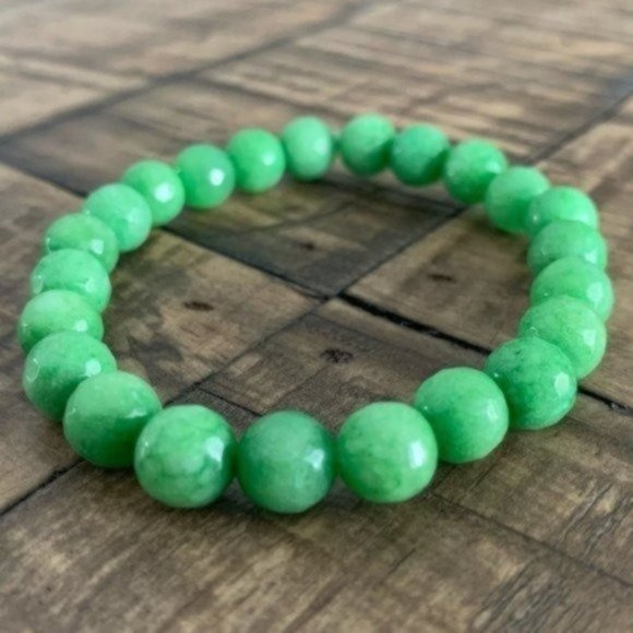 Green Jade Gemstone Chakra Bracelet Handmade Boho - Picture 3 of 8